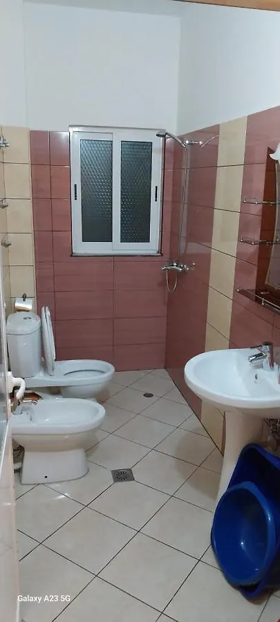 Collaku Apartment'S Vlorë 0*,